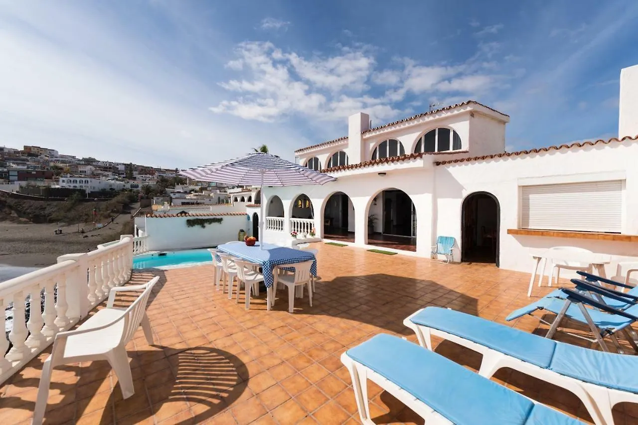 Villa Coki Deluxe - First Line Of The Beach Telde