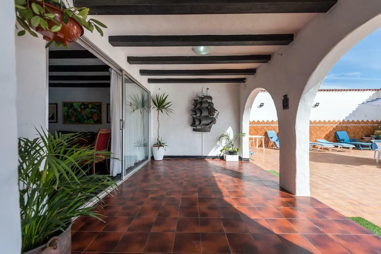 Villa Coki Deluxe - First Line Of The Beach Telde İspanya